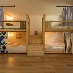 Diffuso Antagonisti Hostel Melle