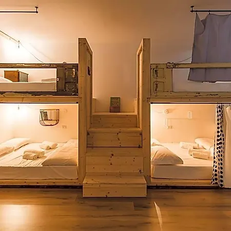 Hostel Diffuso Antagonisti Melle