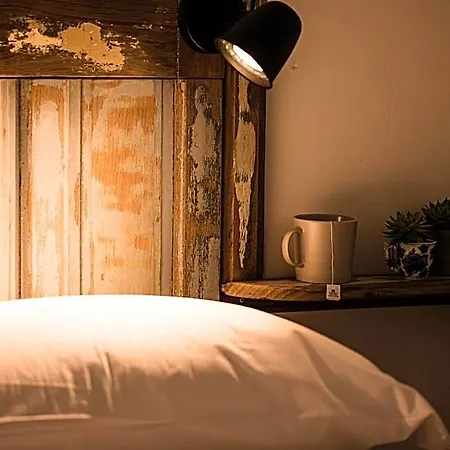 Diffuso Antagonisti Hostel *